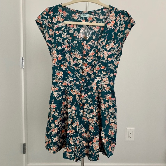 Urban Outfitters Floral Romper - XS - Picture 1 of 6
